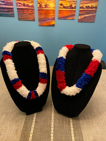 Pihulu (fuzzy) Lei