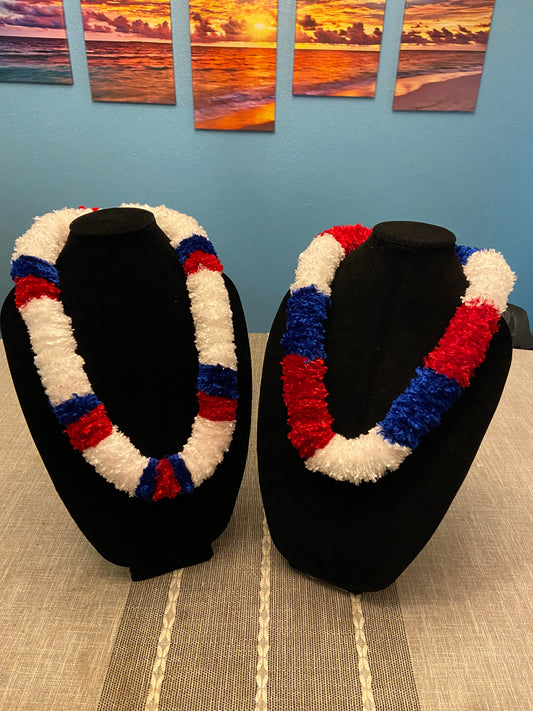Pihulu (fuzzy) Lei