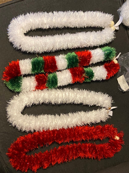 Pihulu (fuzzy) Lei
